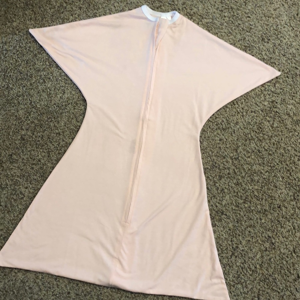 Sleeping baby zipadee-zip sleep sack